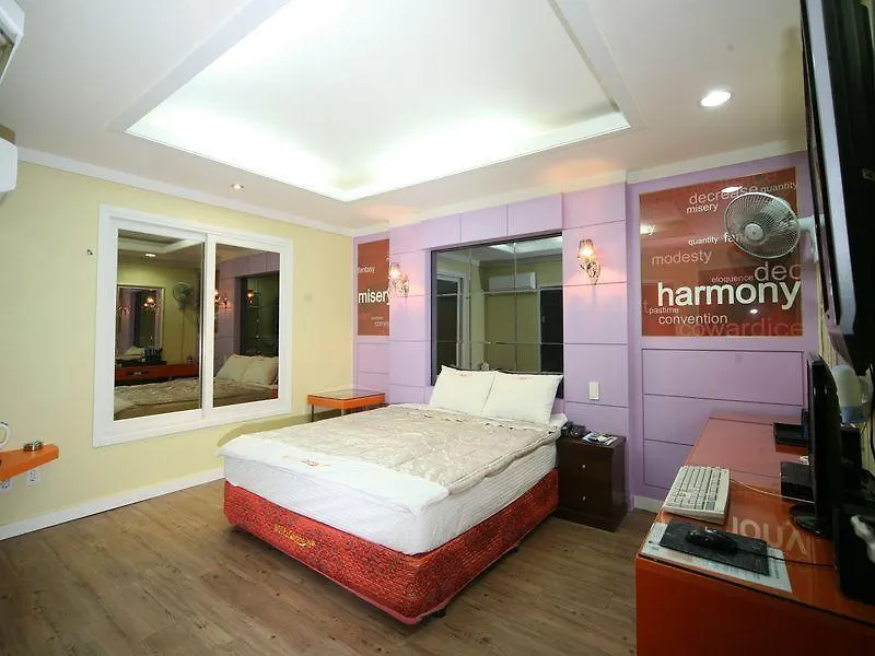 Coco Hotel 부산광역시 모텔